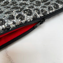Load image into Gallery viewer, Leopard Silver Clutch