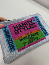 Load image into Gallery viewer, The Harry Tour bag - All dates available
