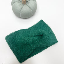 Load image into Gallery viewer, Knitted headbands

