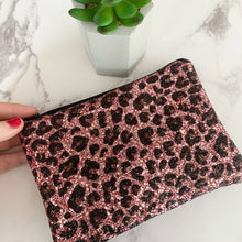 Load image into Gallery viewer, Pink Leopard Glitter Clutch
